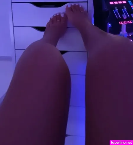 Shakiravv OnlyFans Thumbnail #Xhdn7Mu3qH