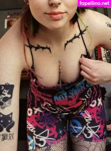 Shakyxx OnlyFans Thumbnail #8Hm4uvoDr4