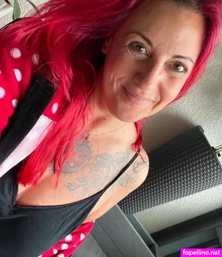 Shally3079 OnlyFans Thumbnail #AAwdVskk1H