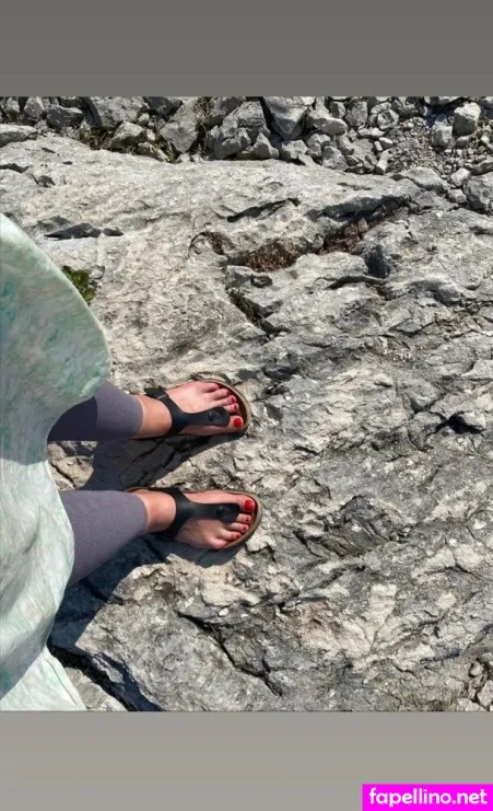 Shally3079 OnlyFans Thumbnail #dIcnofGmEZ