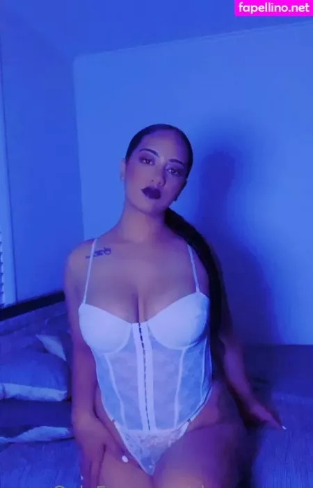 Sham Rose W OnlyFans Thumbnail #PP8X7pQOkI
