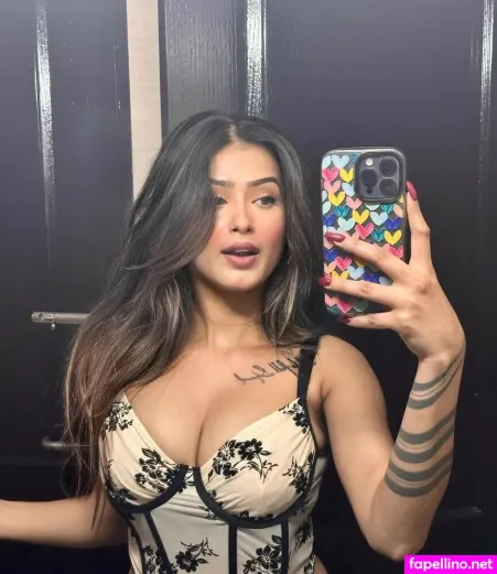 Shambhavi Singh OnlyFans Thumbnail #0FoiOTYOVh