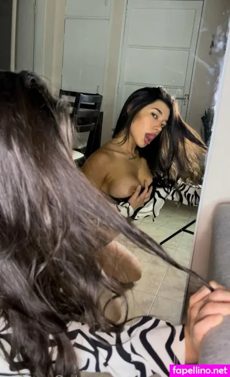 Shamiller OnlyFans Thumbnail #zjXMNzLX19