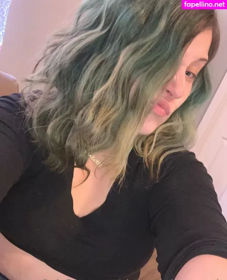 Shampoolovesande OnlyFans Thumbnail #5JfpFsDoeZ