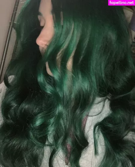 Shampoolovesande OnlyFans Thumbnail #KoFxaQvMgj