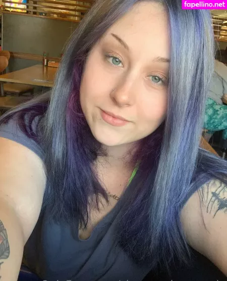 Shampoolovesande OnlyFans Thumbnail #OllI2xpTs3