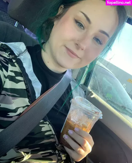 Shampoolovesande OnlyFans Thumbnail #jS5zJmXIWm