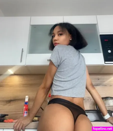 Shaney OnlyFans Thumbnail #wqPDigNCVX