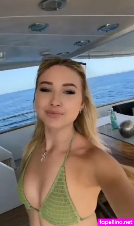 Shania Geiss OnlyFans Thumbnail #GZrk96IVo2