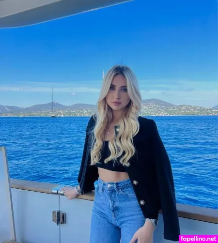 Shania Geiss OnlyFans Thumbnail #w3UXudRfhj