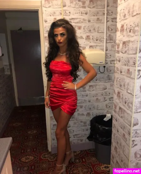 Shania Kerrigan OnlyFans Thumbnail #NV3RnilVsc
