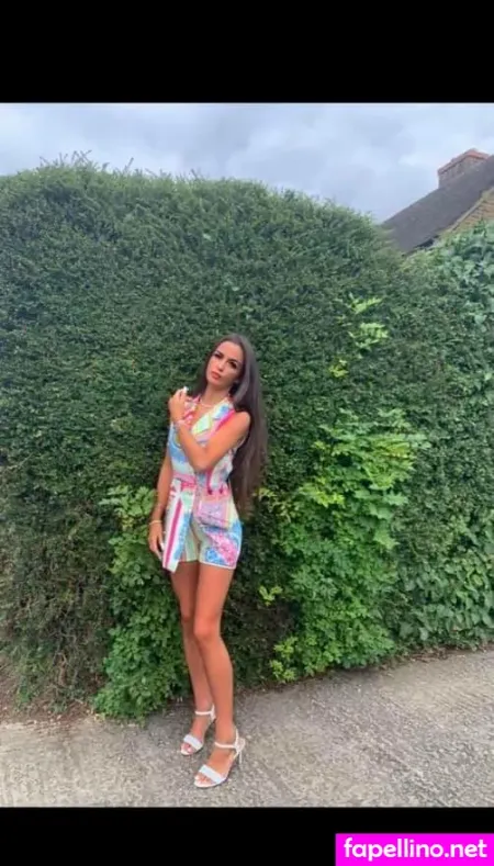 Shania Kerrigan OnlyFans Thumbnail #c9sxkBwOtR