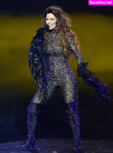 Shania Twain OnlyFans Thumbnail #ZmUOudPnE4