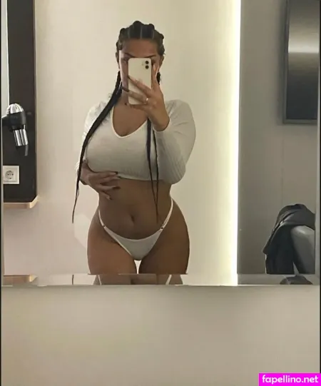 Shaniaa D1or OnlyFans Thumbnail #1EtODdLVpE