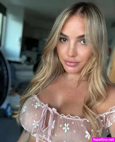 Shaniaperrett OnlyFans Thumbnail #yXlRrzfVjJ