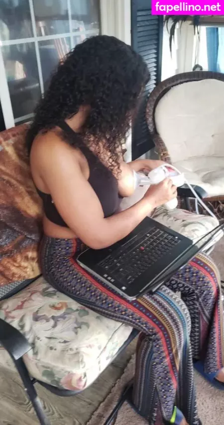 Shanice Granison OnlyFans Thumbnail #MzECx0zHit