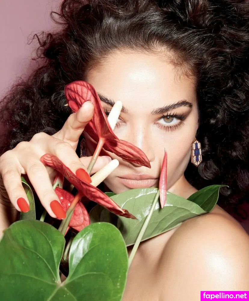 Shanina Shaik, shaninamshaik Nude Leaked OnlyFans Photo #4jejyO2AbK