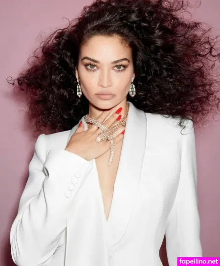 Shanina Shaik OnlyFans Thumbnail #kWIuP6IUlI