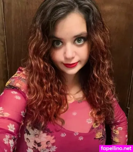 Shanna Banana Main Profile Photo