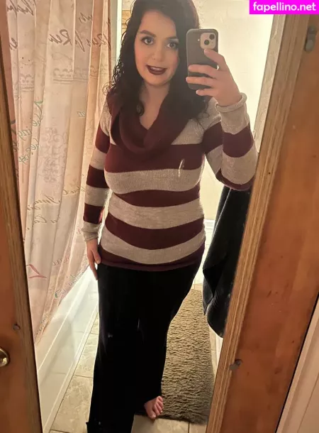 Shannabanana123 OnlyFans Thumbnail #QeTv8HdHAs