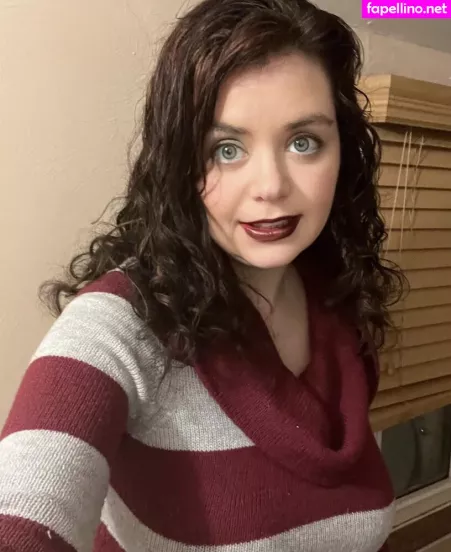 Shannabanana123 OnlyFans Thumbnail #ZjoUIUVED4