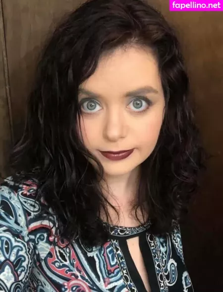 Shannabanana123 OnlyFans Thumbnail #j6liJcXCuz