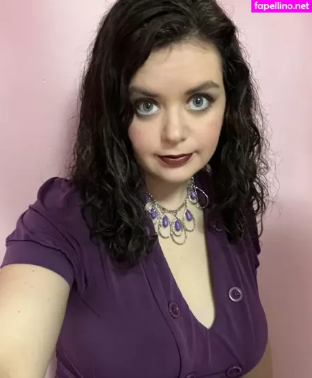 Shannabanana123 OnlyFans Thumbnail #oVsg4RWQth