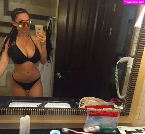 Shannon Barry OnlyFans Thumbnail #2pIy6d7xse