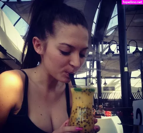 Shannon Barry OnlyFans Thumbnail #SkmI9raYEh