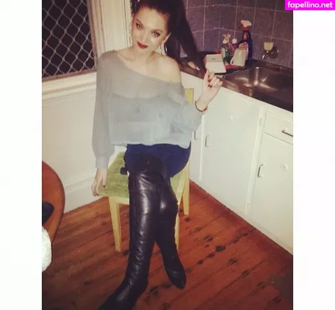 Shannon Barry OnlyFans Thumbnail #UUkEuo7ywR