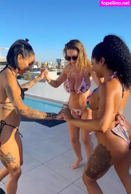 Shannon Barry OnlyFans Thumbnail #yZrzNVIzyA