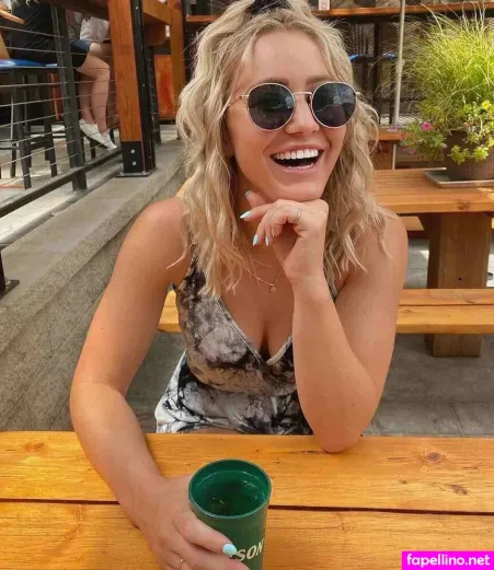 Shannon Henry 4 OnlyFans Thumbnail #viEoXn55j2
