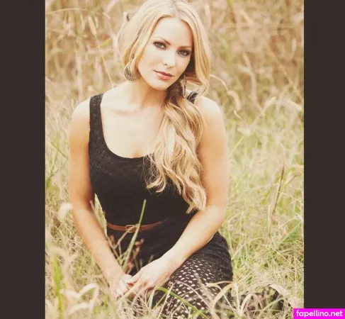 Shannon Mcanally OnlyFans Thumbnail #7zgTyZUX6r