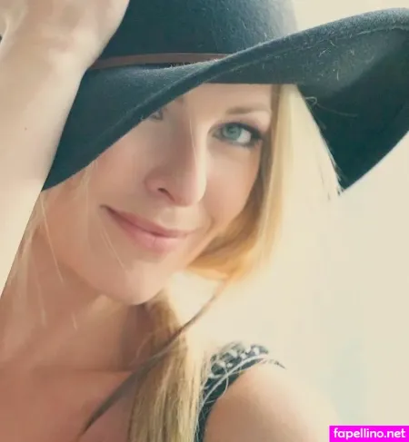 Shannon Mcanally Main Profile Photo