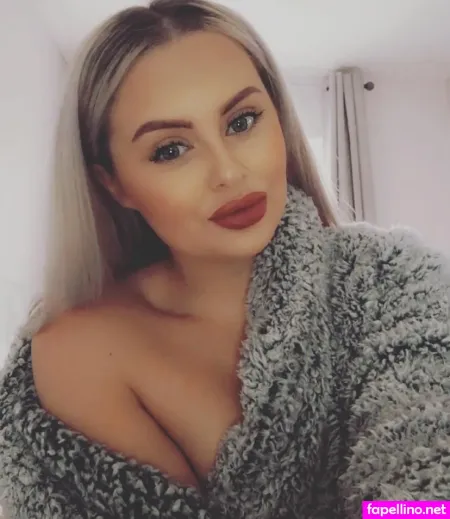 Shannon Mcgillicuddy OnlyFans Thumbnail #dKk6IUioVX