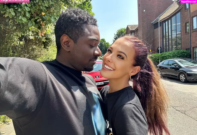 Shannon Moore OnlyFans Thumbnail #FQQBrhhnhi