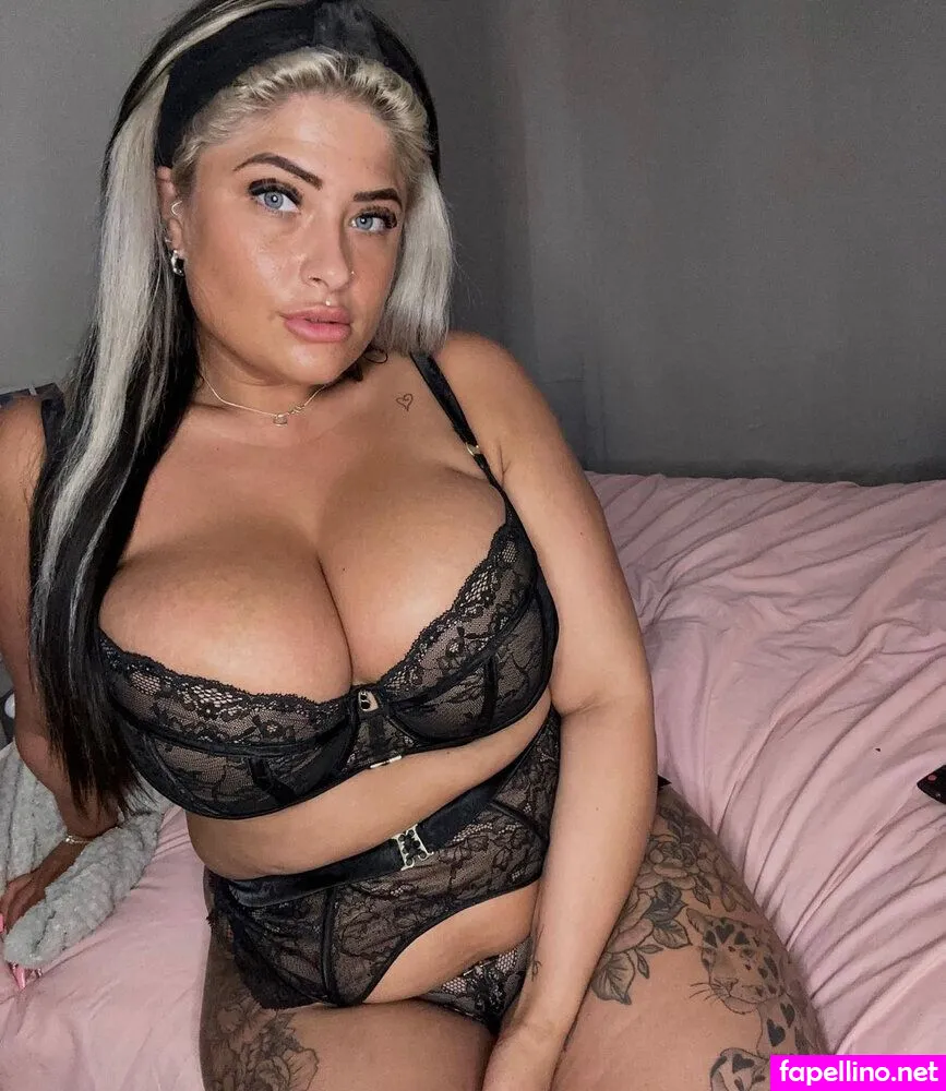 Curvyandilovei2, curvyandiloveit, shannonpaige_g Nude Leaked OnlyFans Photo #koycial5od