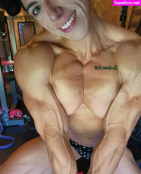 Shannon Seeley 1 OnlyFans Thumbnail #CI4Llgx9BO