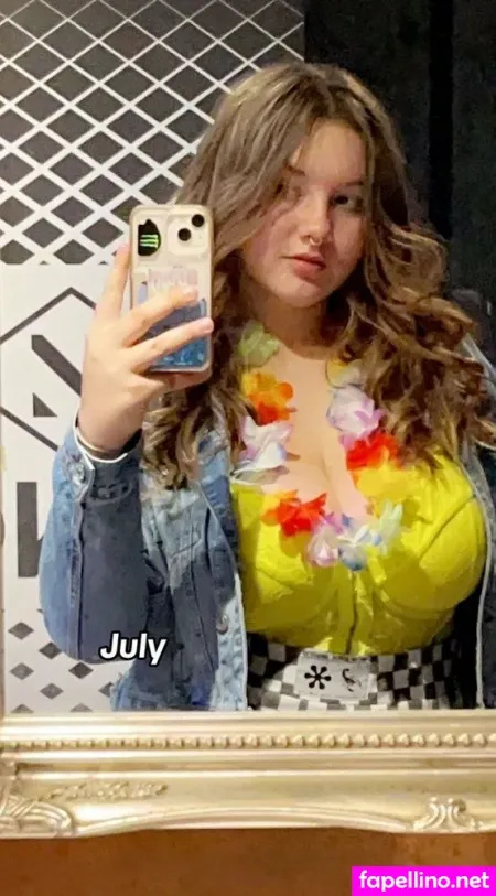 Shannon OnlyFans Thumbnail #62P9aeMXn7