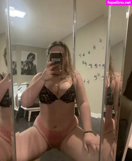 Shannonc942 OnlyFans Thumbnail #6J0ECkf2J0