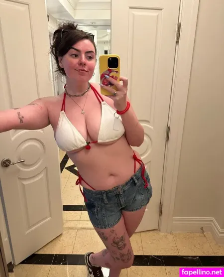 Shannondorf 2 OnlyFans Thumbnail #1J9DBu8rju