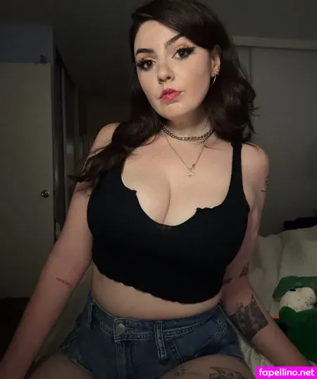 Shannondorf 2 OnlyFans Thumbnail #CdIZfWjh11