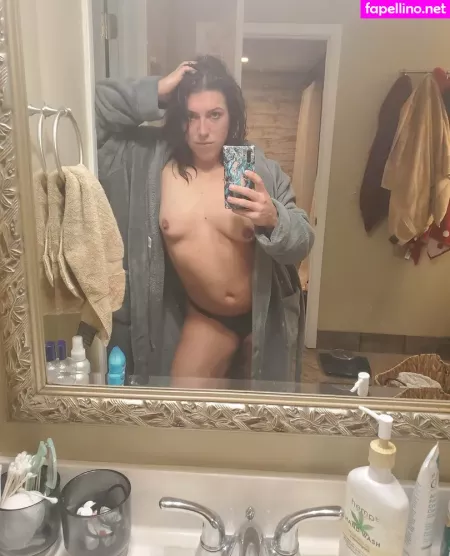 Shannonseeley OnlyFans Thumbnail #hJXTNpzgCw