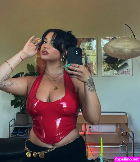 Shannonxsong OnlyFans Thumbnail #WbT0LtUojA