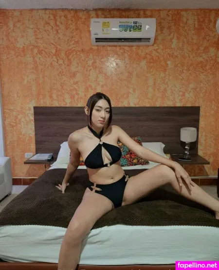 Shantal Smile02 OnlyFans Thumbnail #u9AbYF4BkS