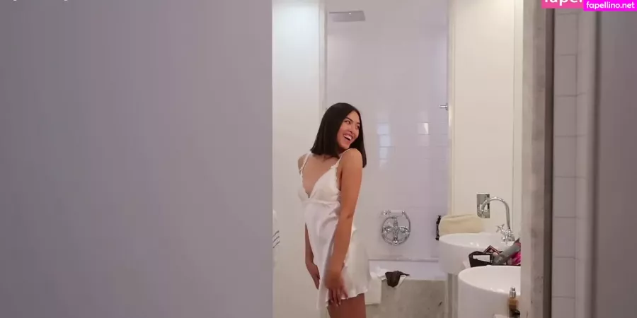 Shanti Tan OnlyFans Thumbnail #WrFn1pt2E1