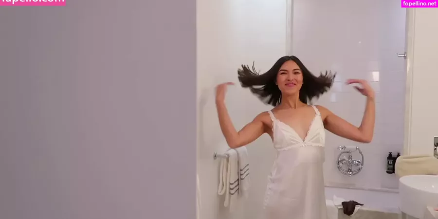 Shanti Tan OnlyFans Thumbnail #rTkg5NzUkn