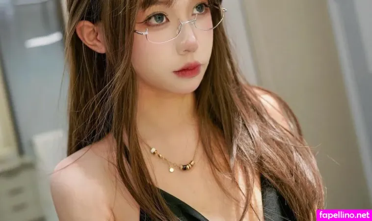 Shaomaibb OnlyFans Thumbnail #2Uex4HyKZx