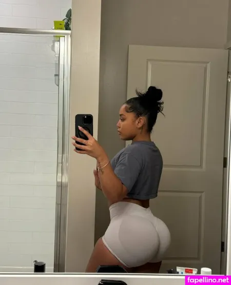 Shara Moss Main Profile Photo