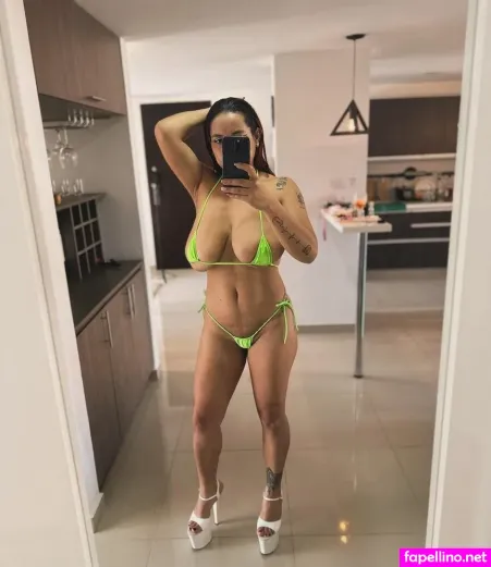 Sharalopez OnlyFans Thumbnail #9Gxi6O8qVm